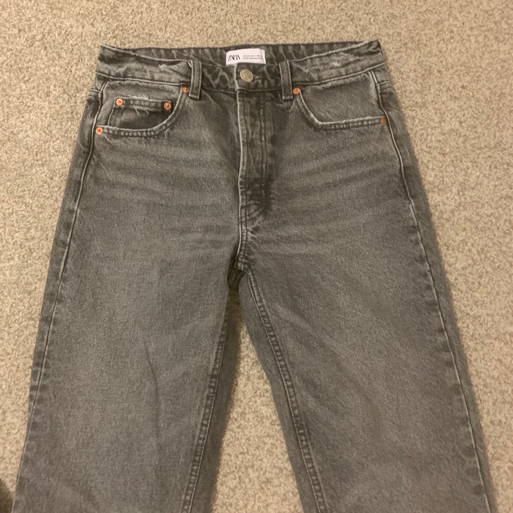 SOLD!!! straight leg ankle length black zara jeans - Picture 2 of 7